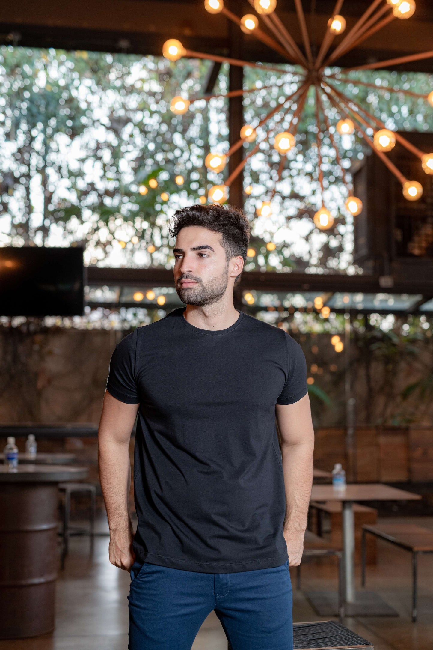 Camiseta básica gola redonda