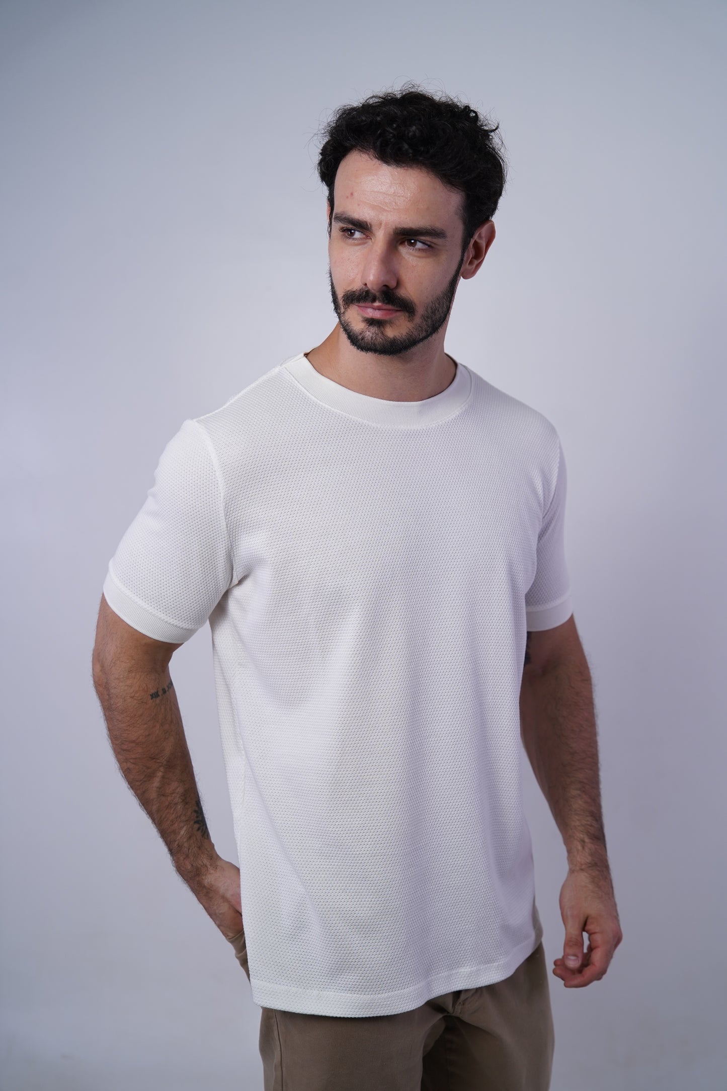 Camiseta manga curta estruturada textura