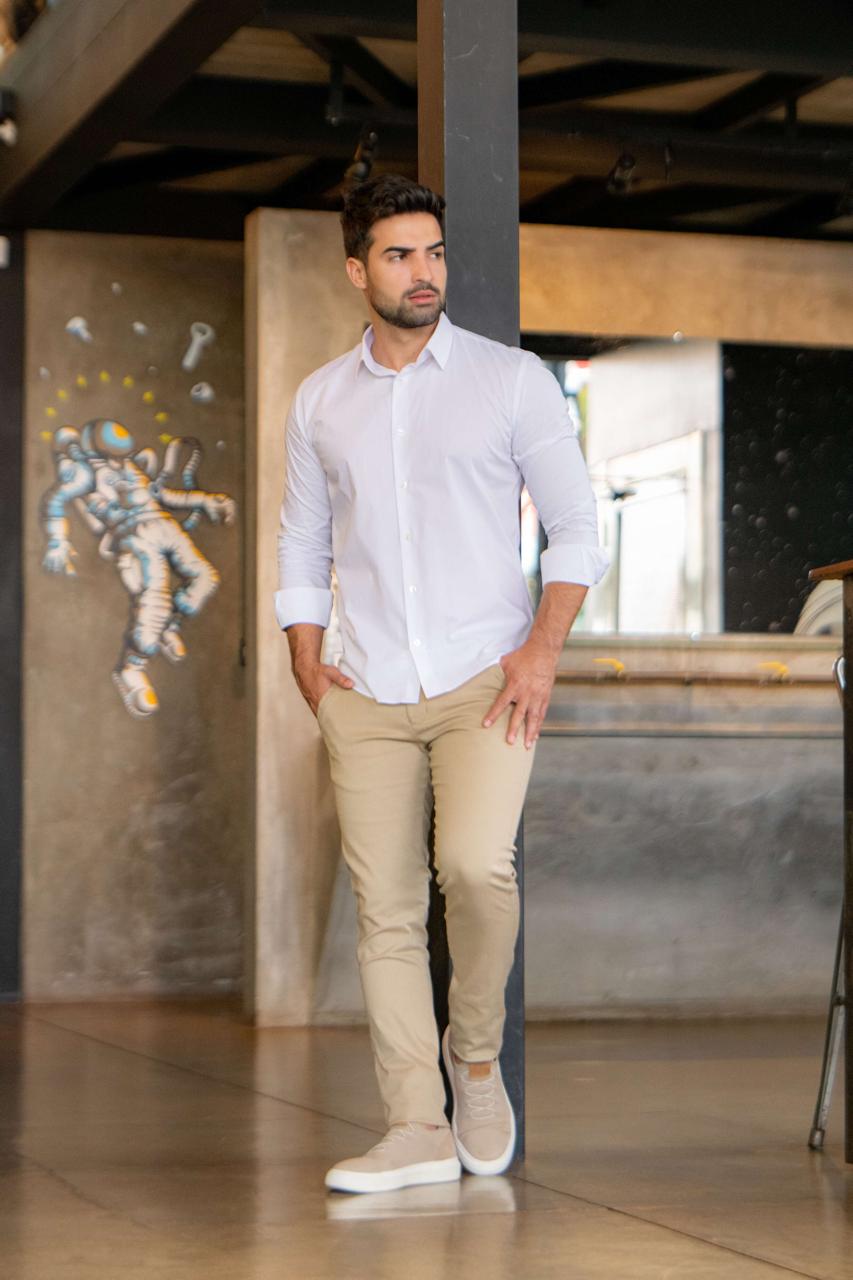 Camisa social slim fit básica
